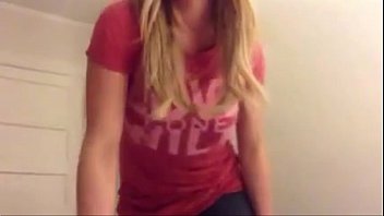 Hot young fuckable amateur teen dancing